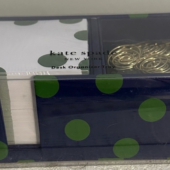 KATE SPADE NWT

Desk organizer notes tray - Picture 4 of 5